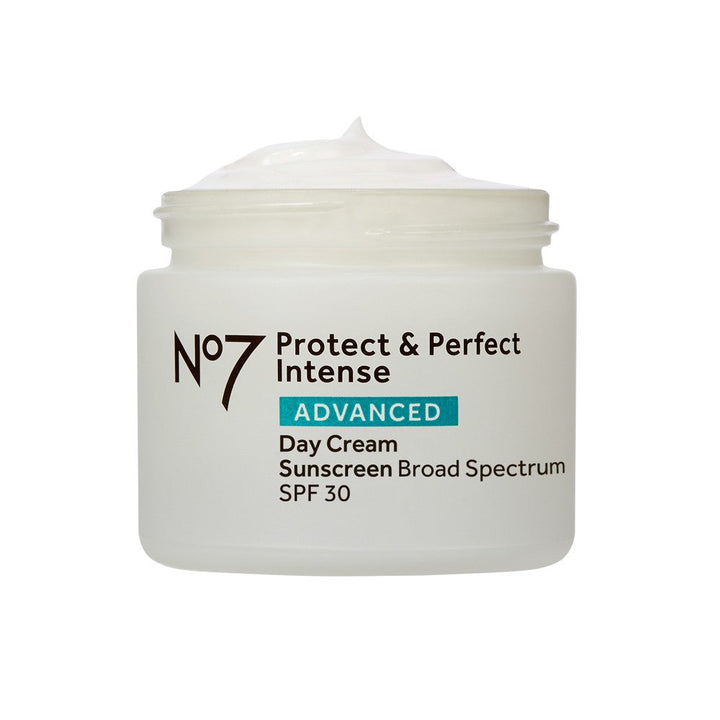 Protect & Perfect Intense Advanced Day Cream, 50ml